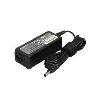 Toshiba P000532510 power adapter/inverter Indoor 45 W Black