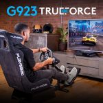 Logitech G923 RACING WHEEL AND PEDALS