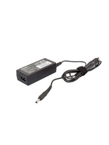 Toshiba P000563880 power adapter/inverter Indoor 45 W Black